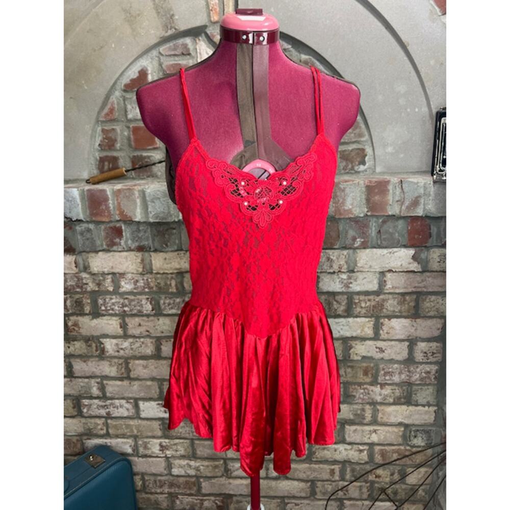 Cinema Etolie negligee nightgown red lace sheer sexy lovcore